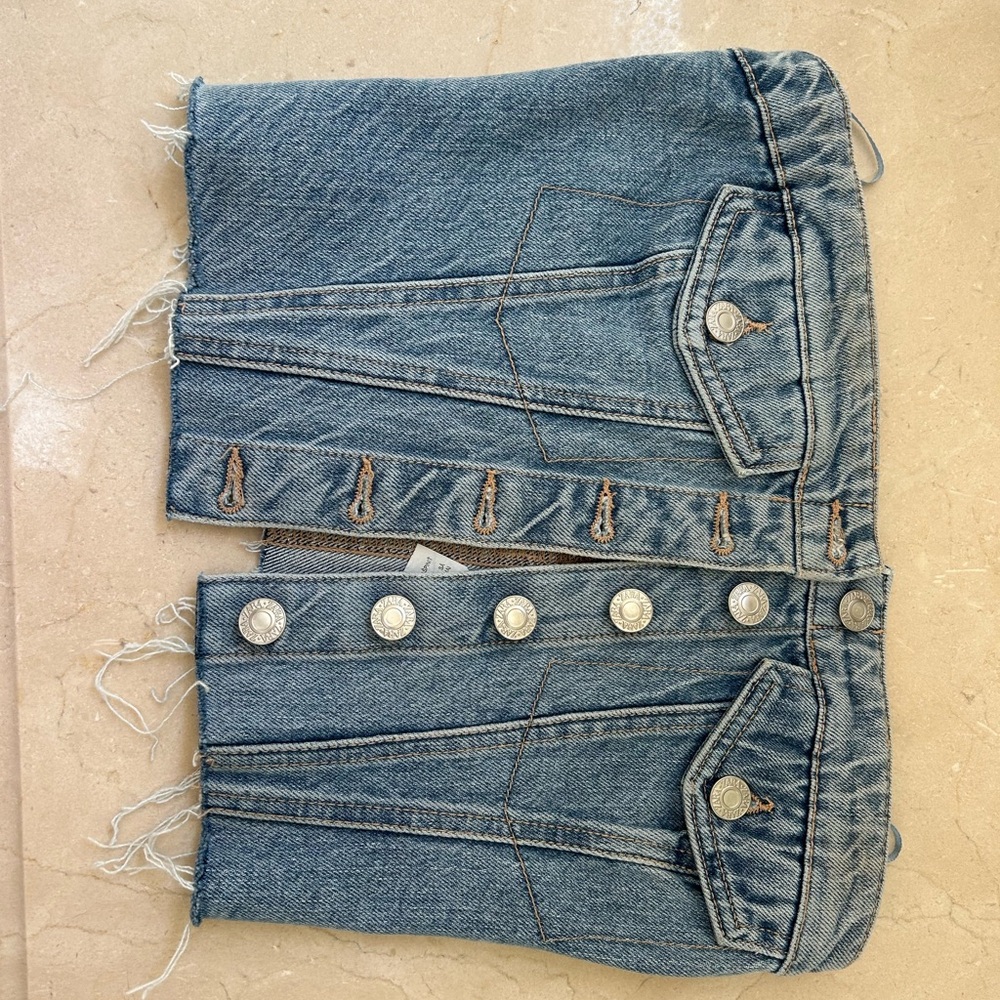 Cute Zara denim crop top